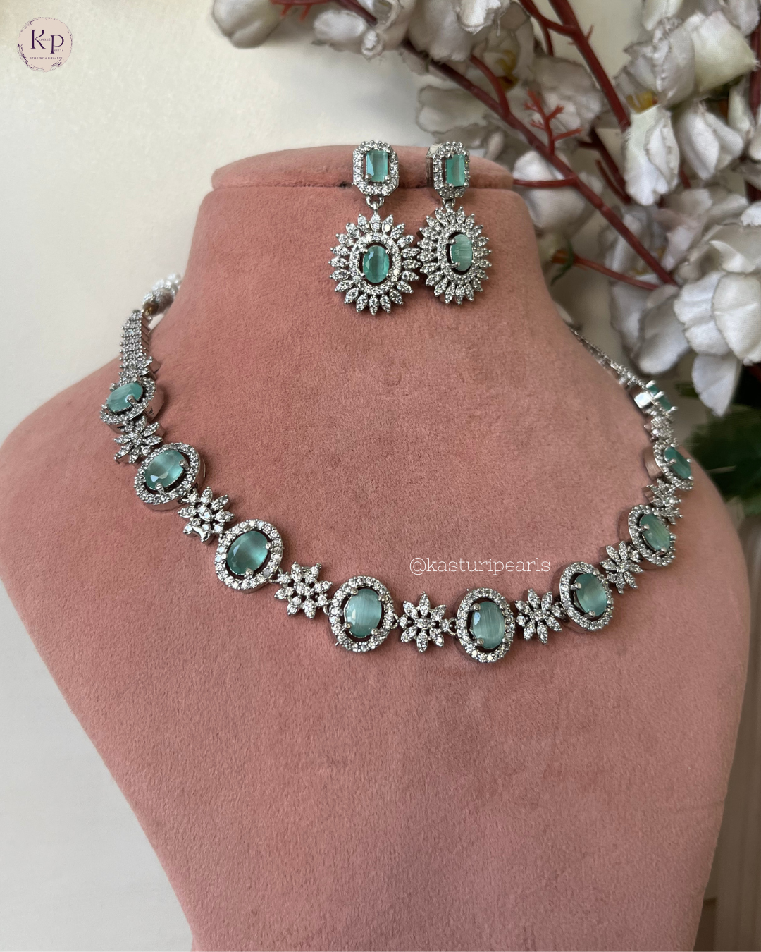 Jinni Mint American diamond Neckset