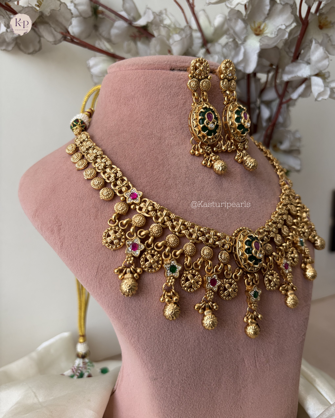 Joya Antique Heritage Necklace set