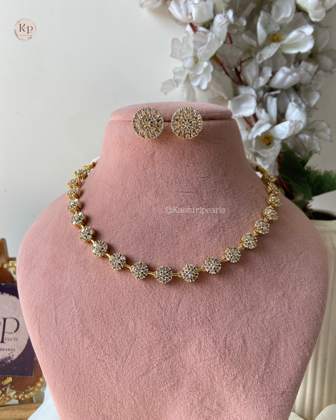 Jyoti Antique gold Neckset