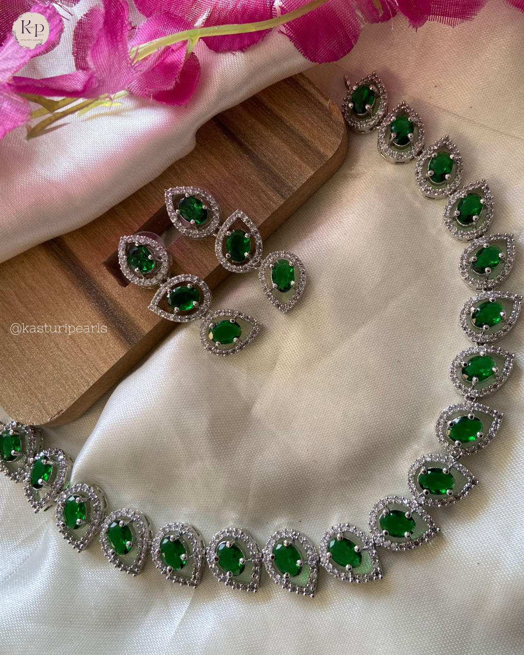 Kaveri Green American diamond Neckset