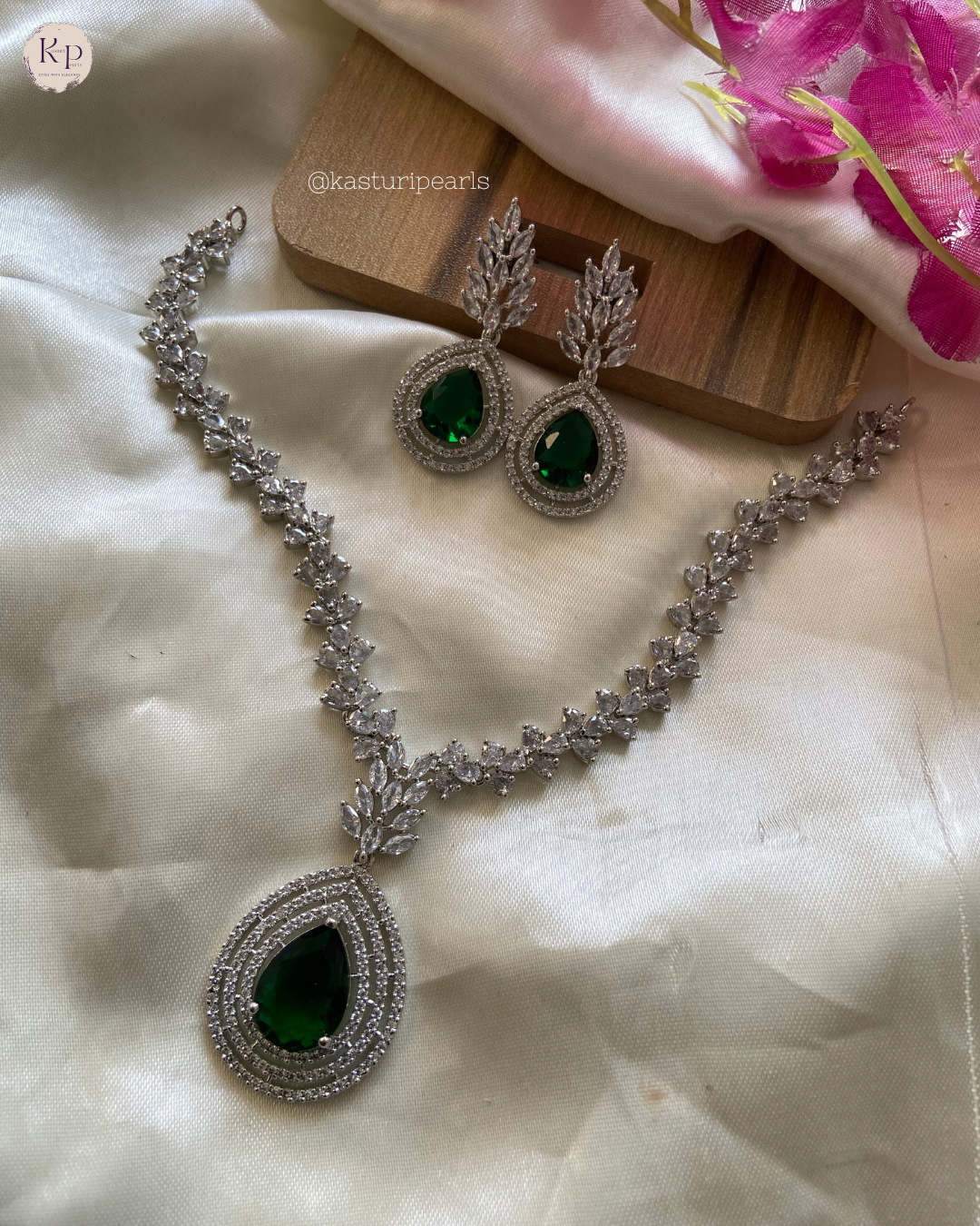 Keya Green American Diamond Neckset
