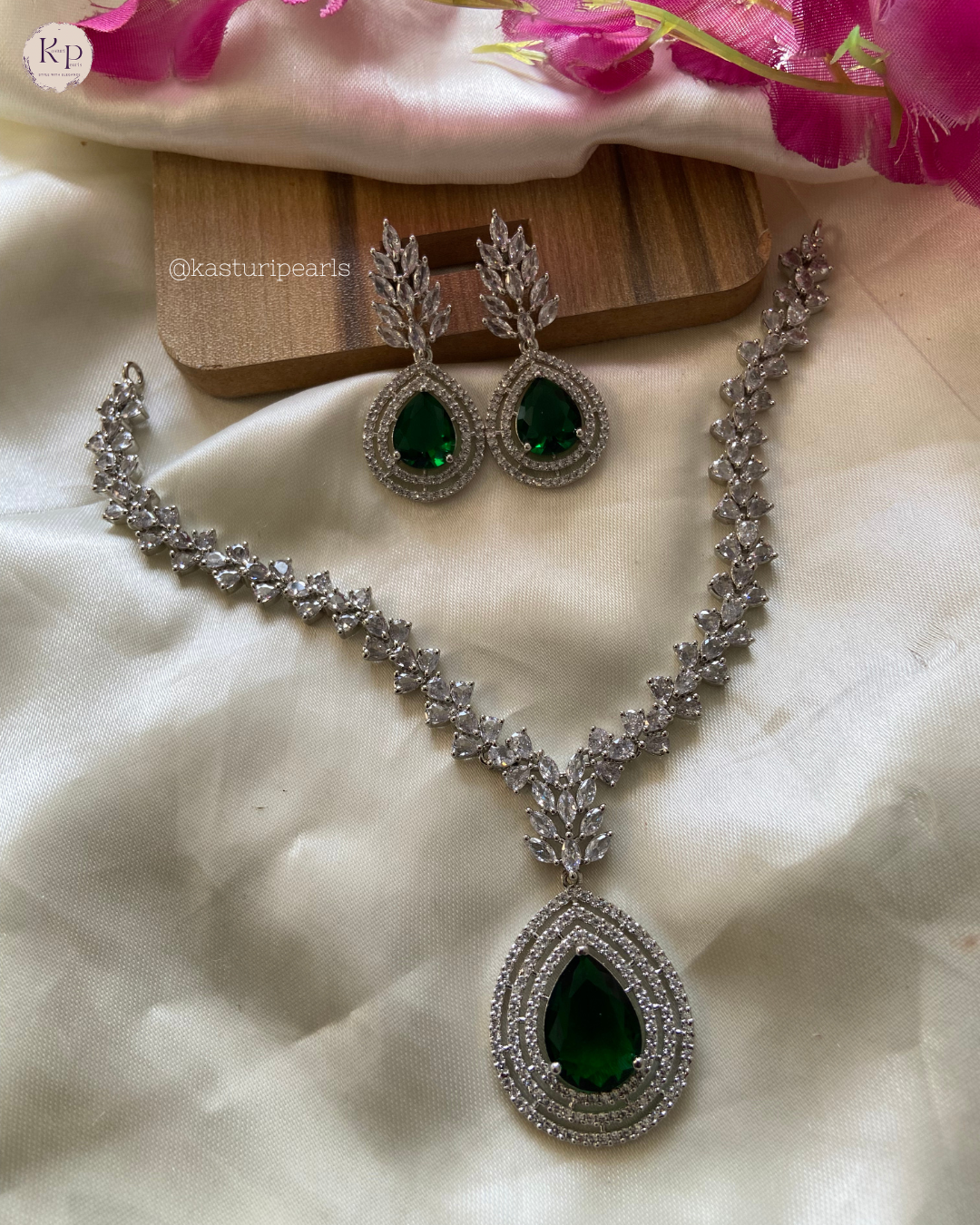 Keya Green American Diamond Neckset