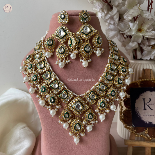 Komal kundan Necklace set