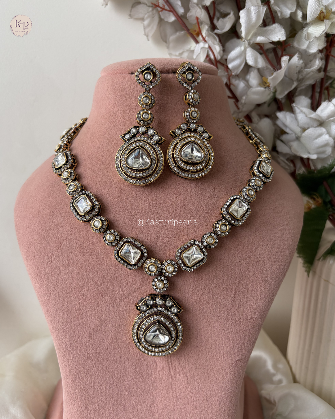 Kripa Moisannite Neckset