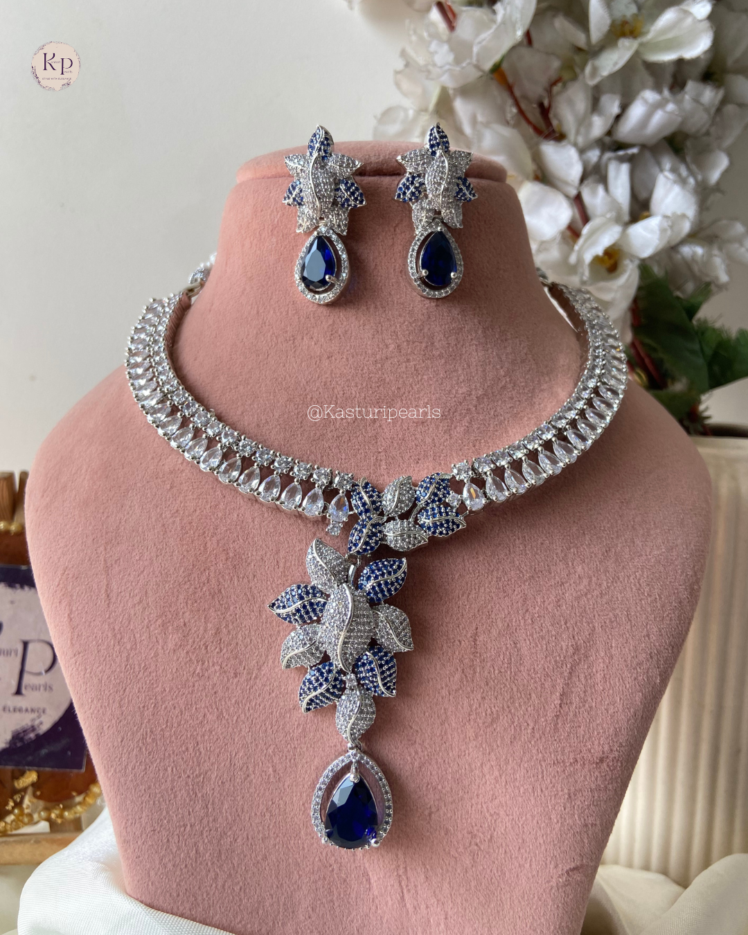 Kritira AD Necklace set
