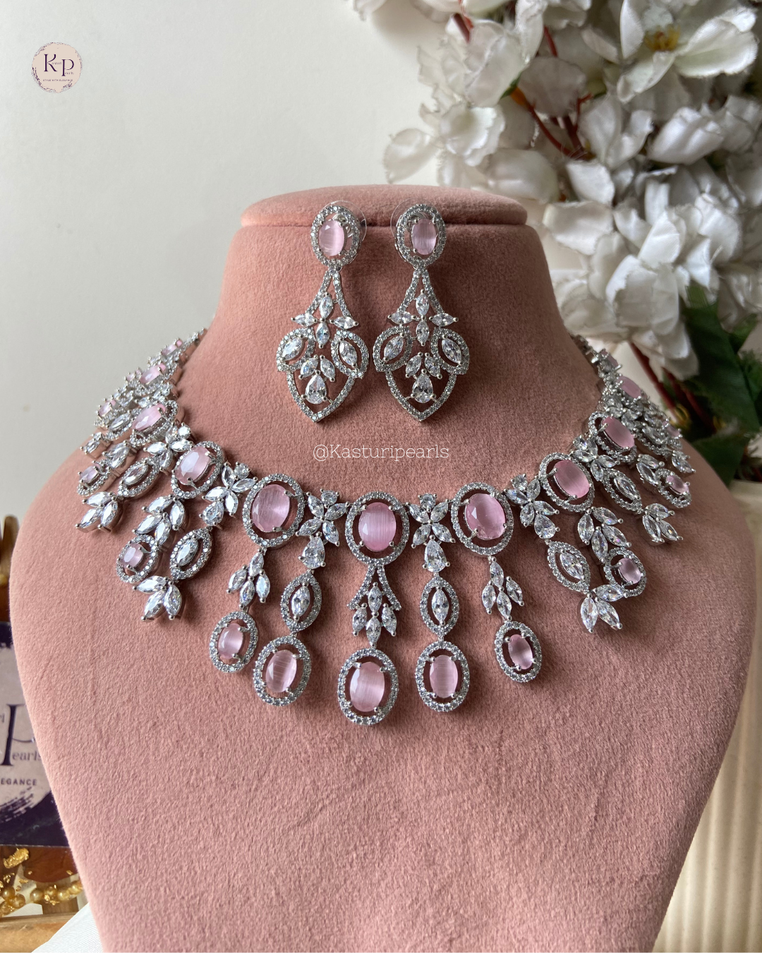 Lavika Pink Ad Neckset