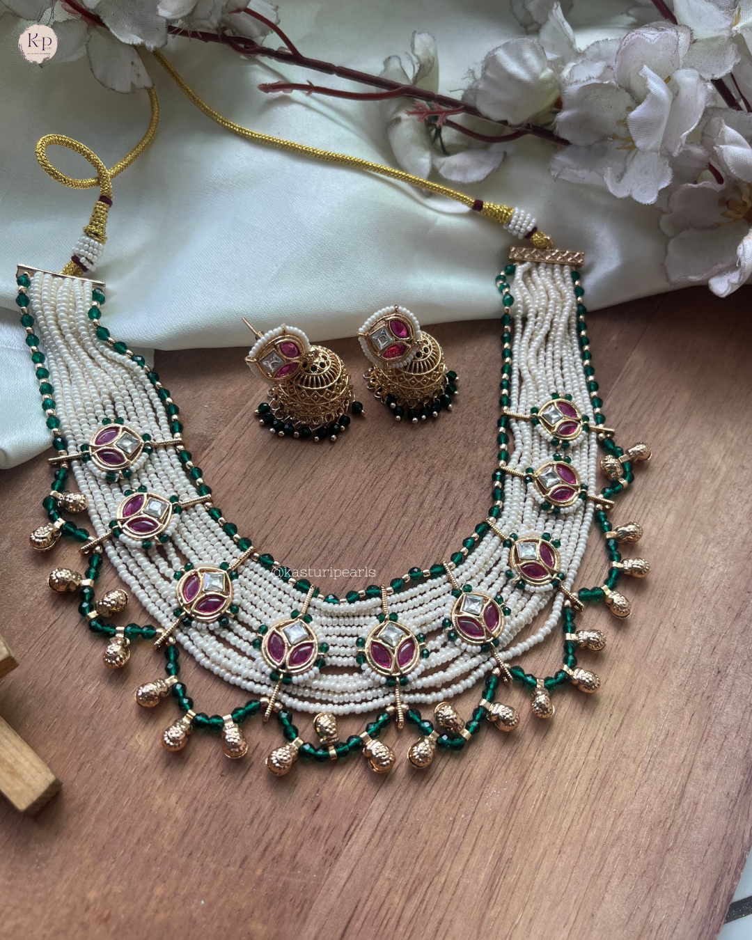 Mahek Moti Necklace set