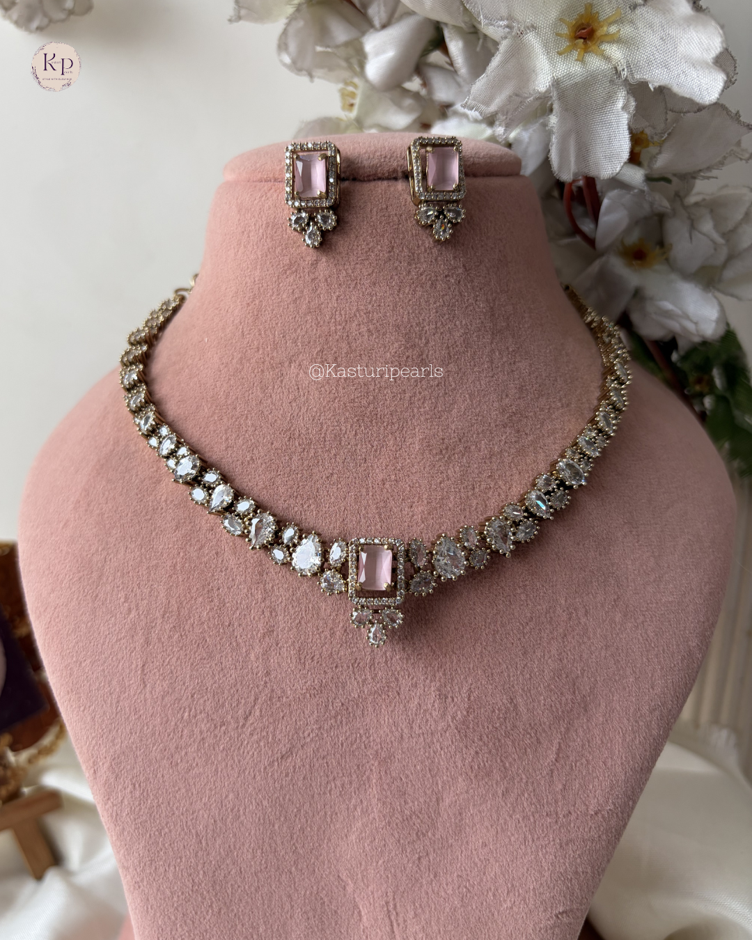 Mahira Victorian Polish Neckset