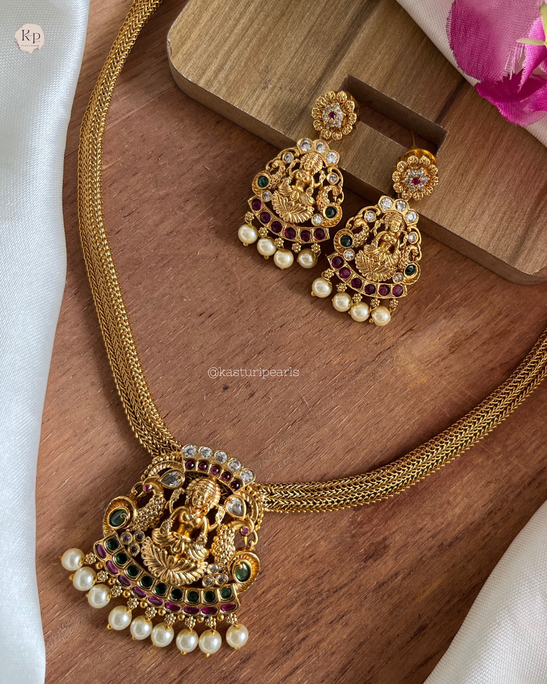 Malini Temple Jewellery Necklace set