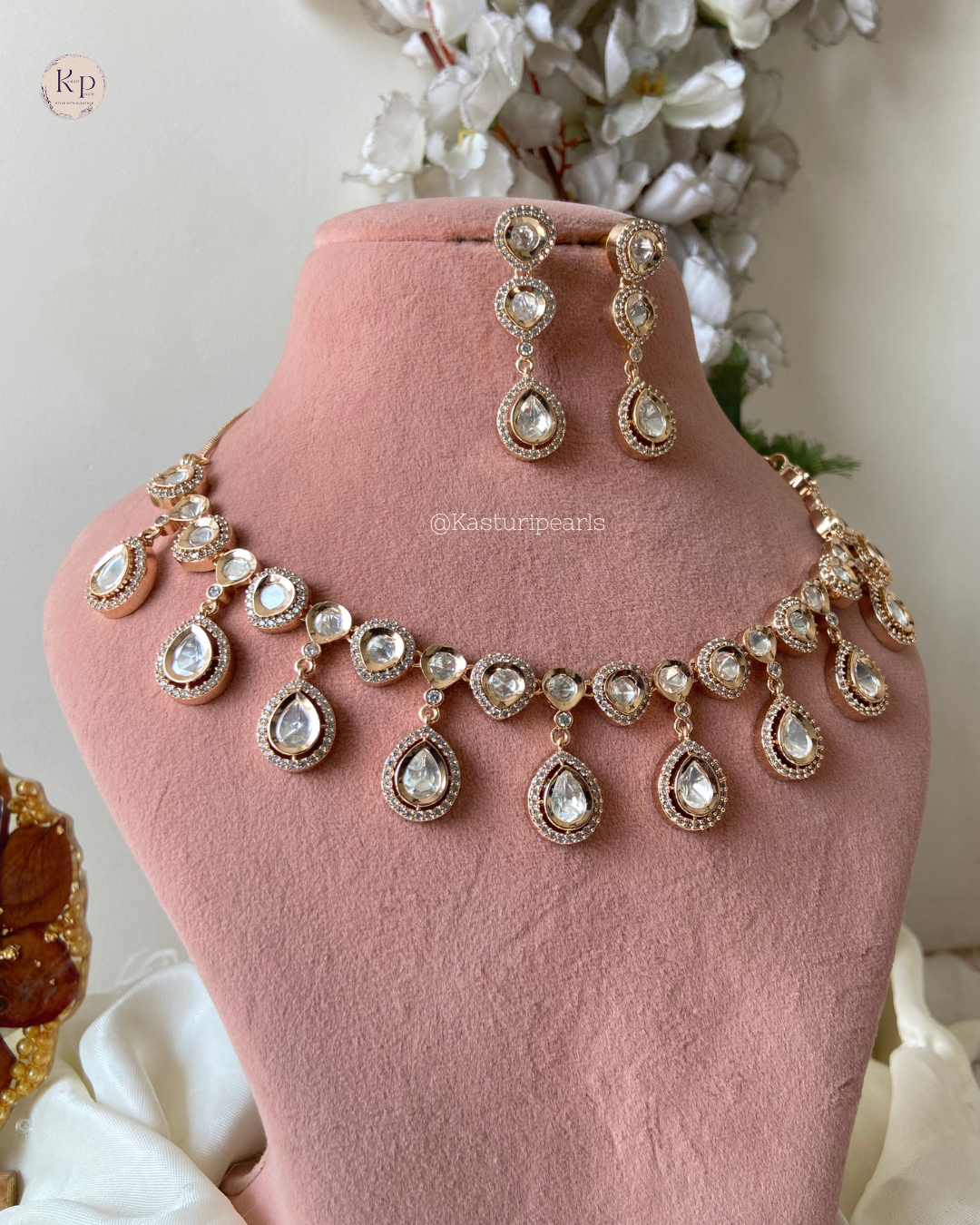 Maniya Mehndi polish AD Necklace sets