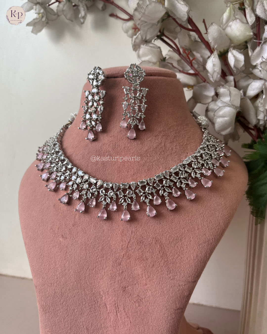 Mickey 2.0 pink AD neckset