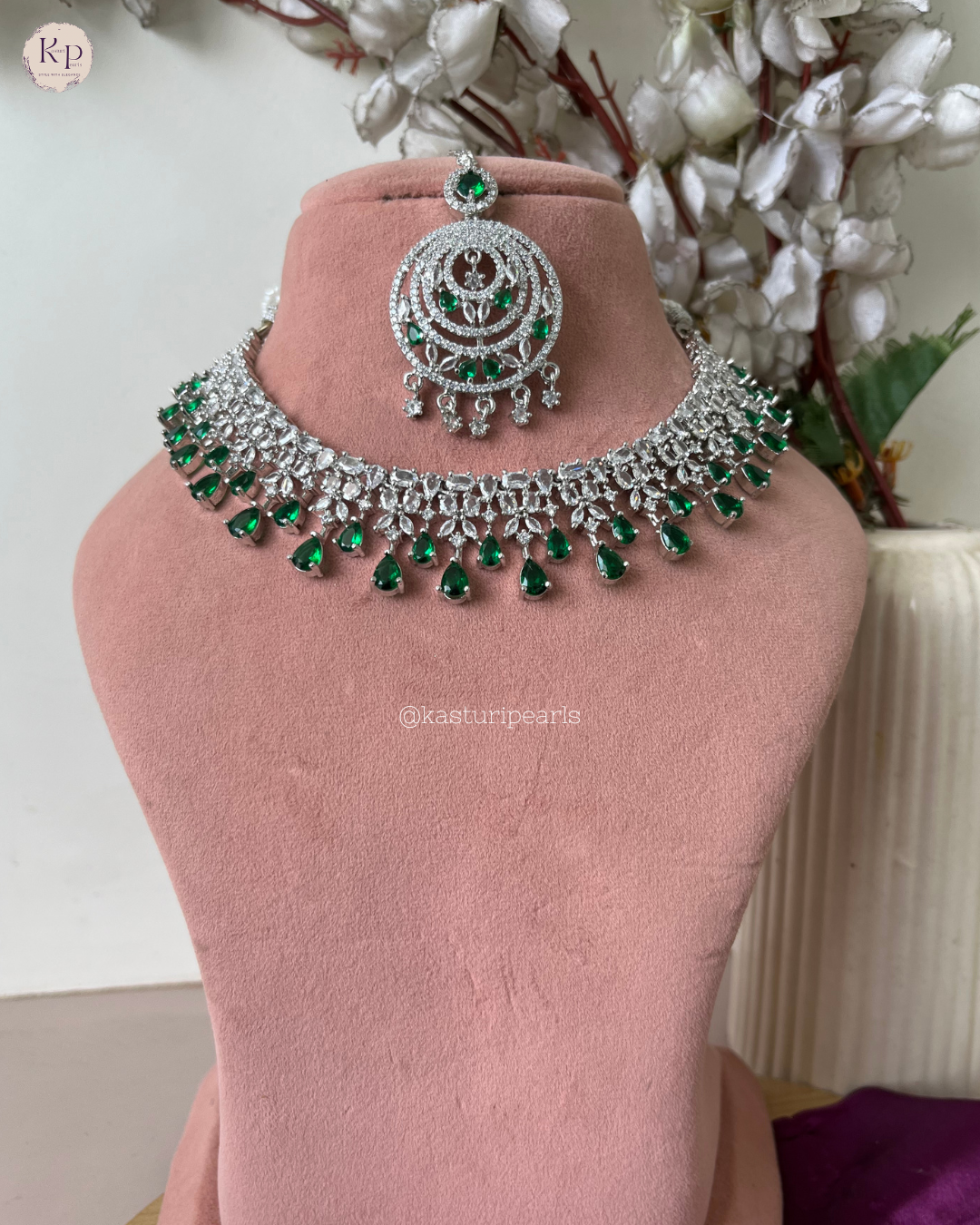 Mickey Green AD Neckset