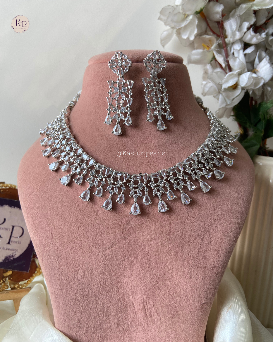 Mickey 2.0 AD necklace set