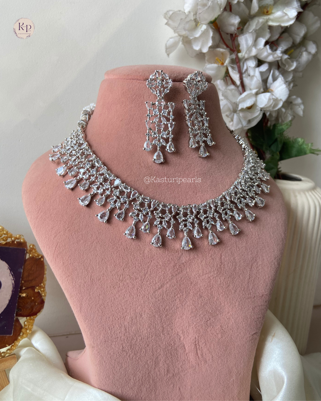 Mickey 2.0 AD necklace set