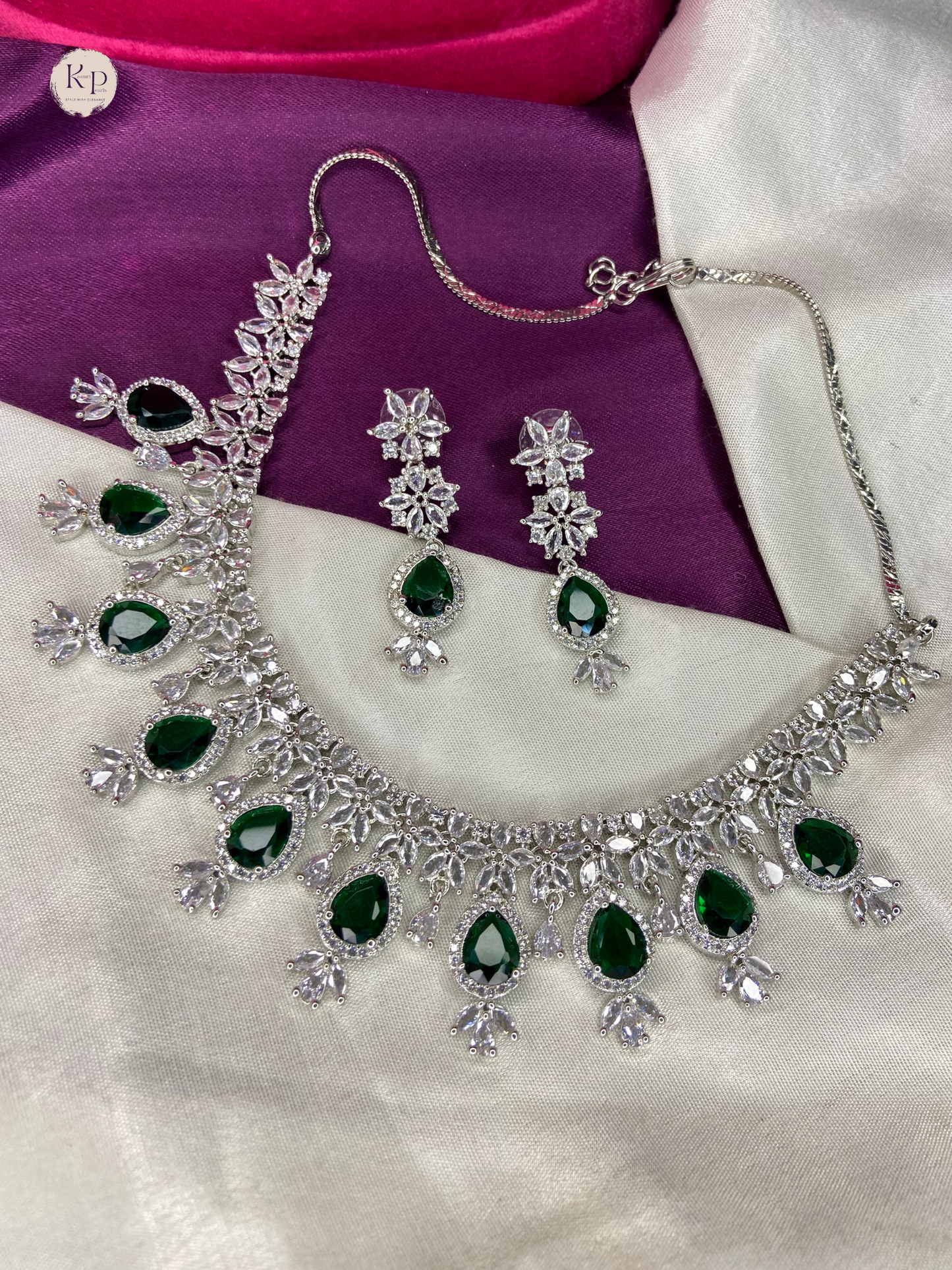 Minti American diamond Neckset