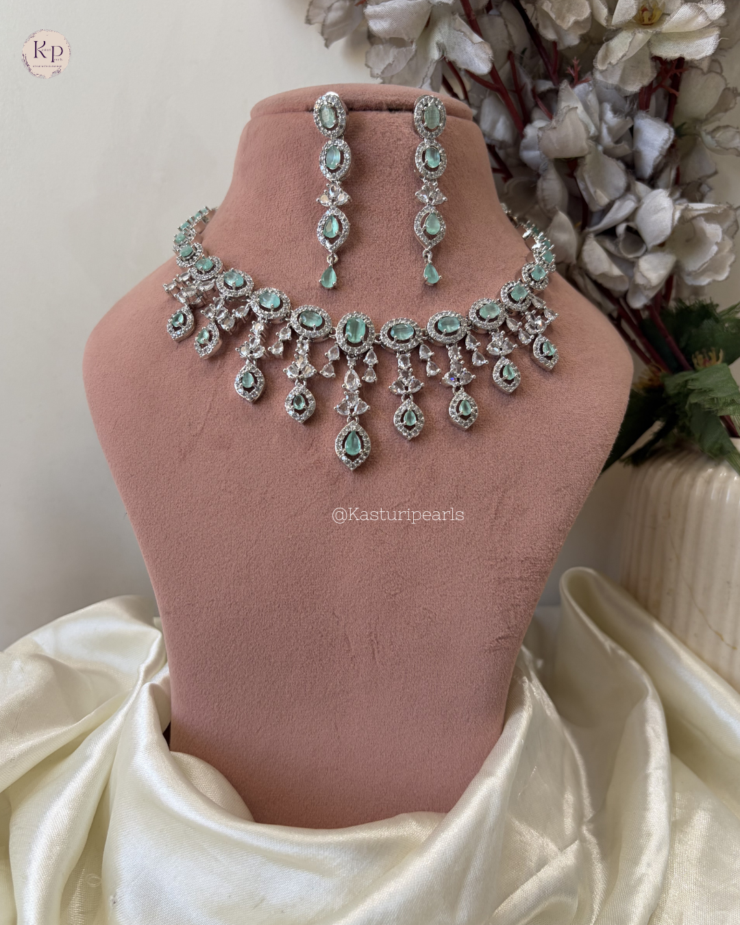 Mitanshi Mint AD Neckset