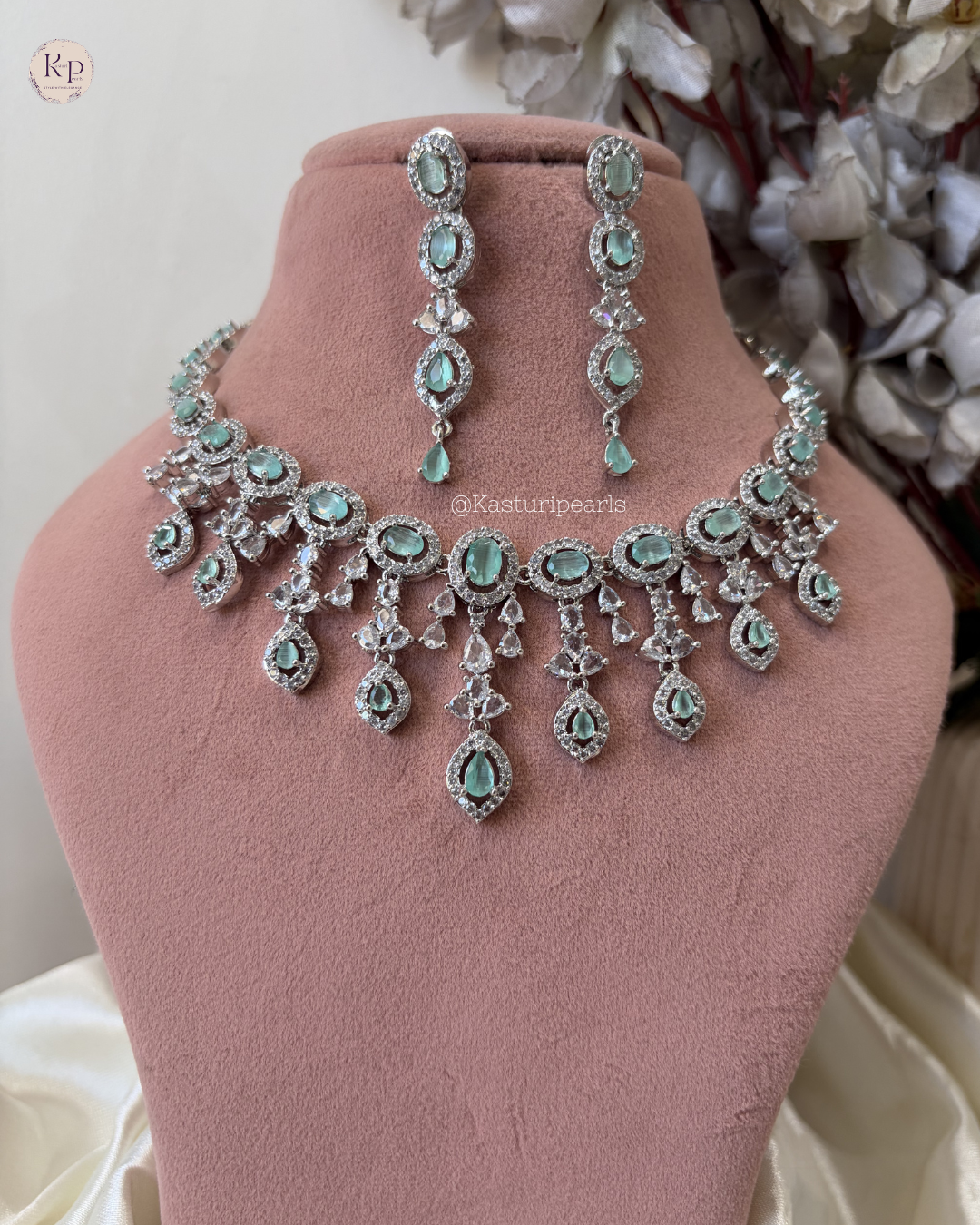 Mitanshi Mint AD Neckset