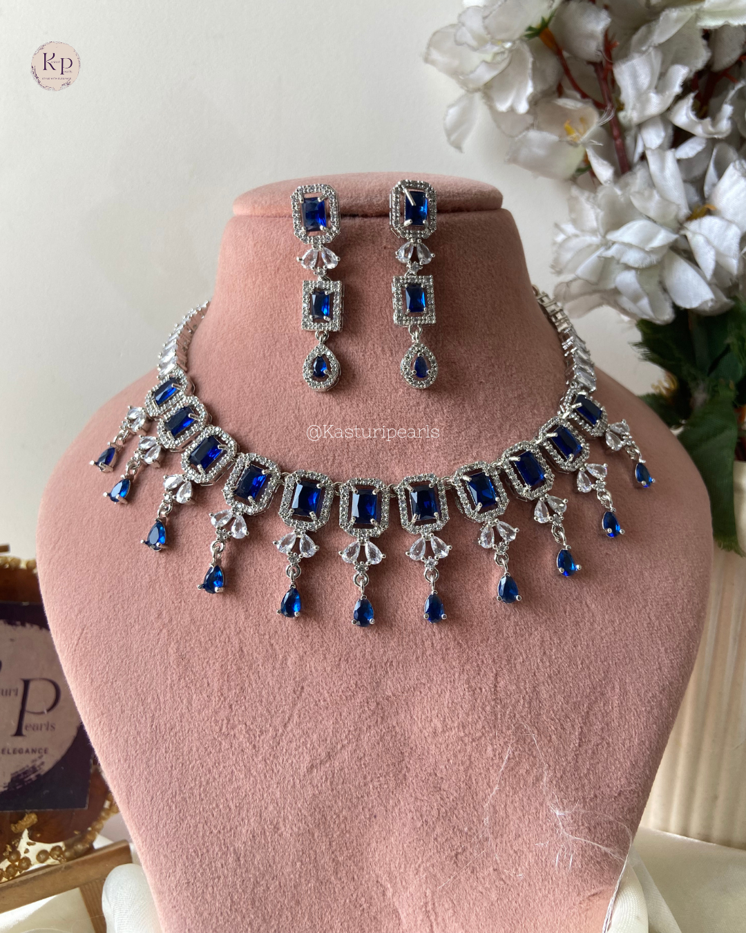 Mokshita Blue Ad Necklace set