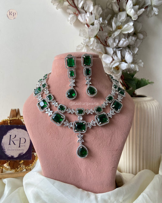 Mrunal Green AD Neckset
