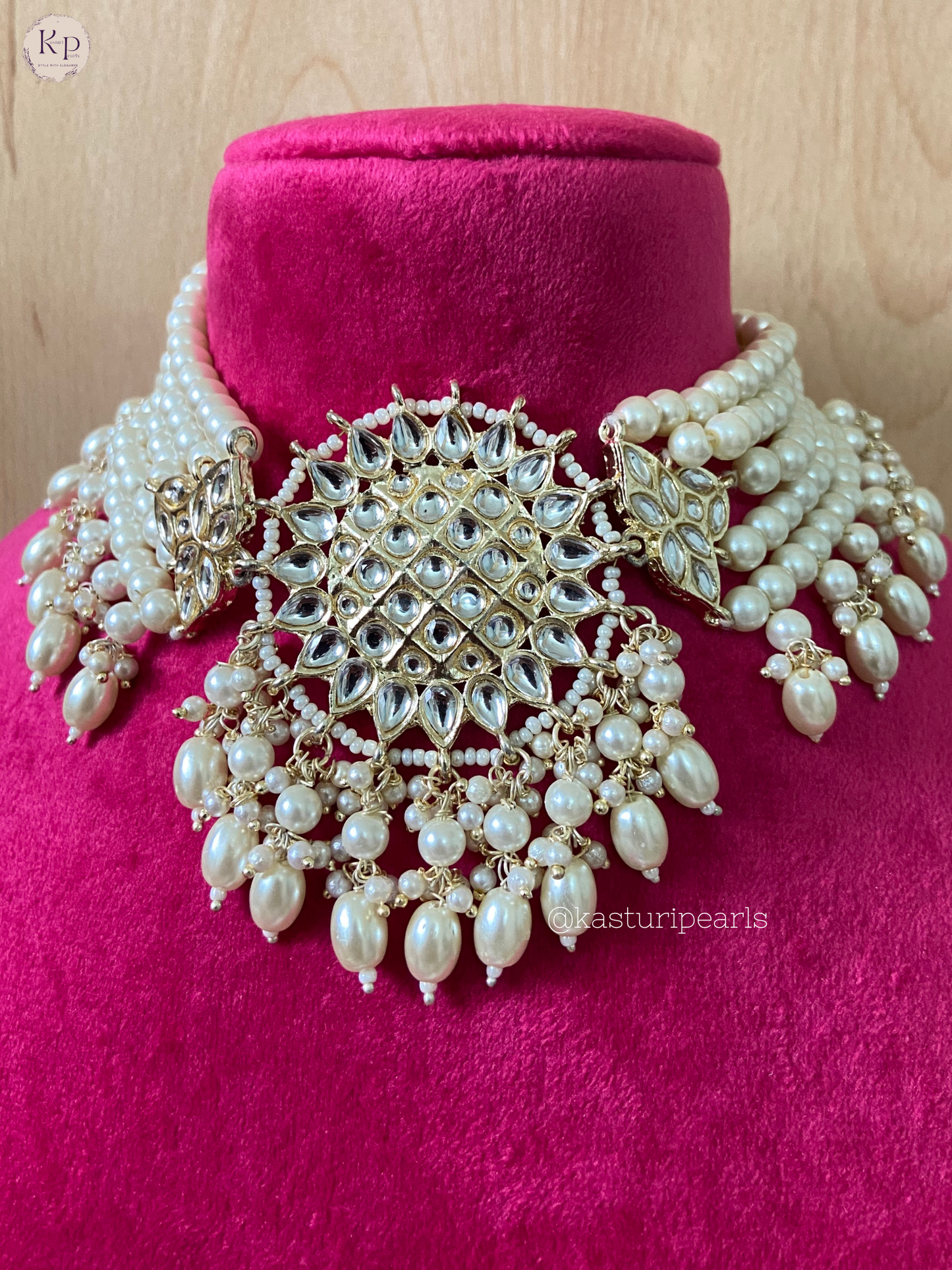 Nayana Kundan choker set