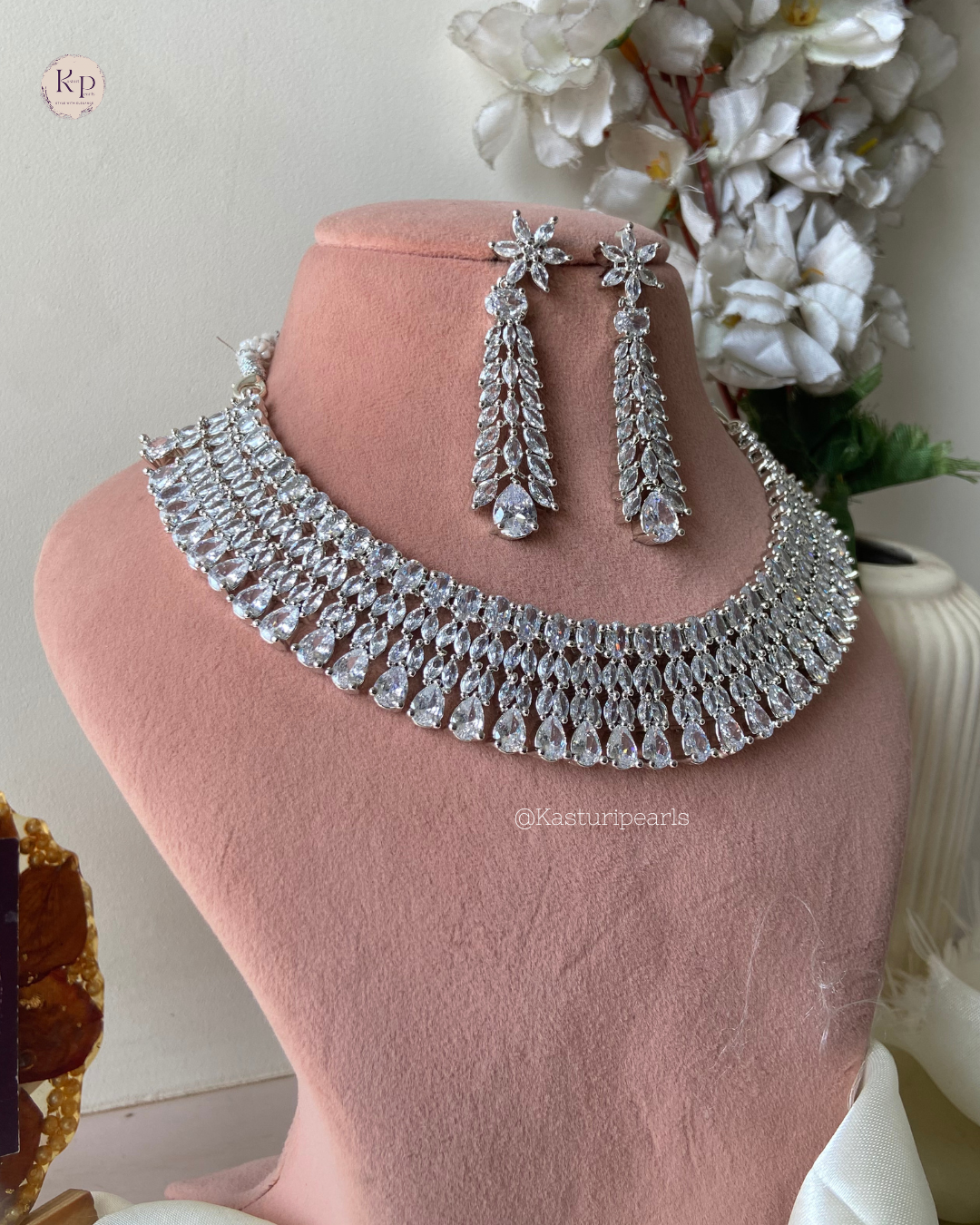 Nishika AD Necklace set