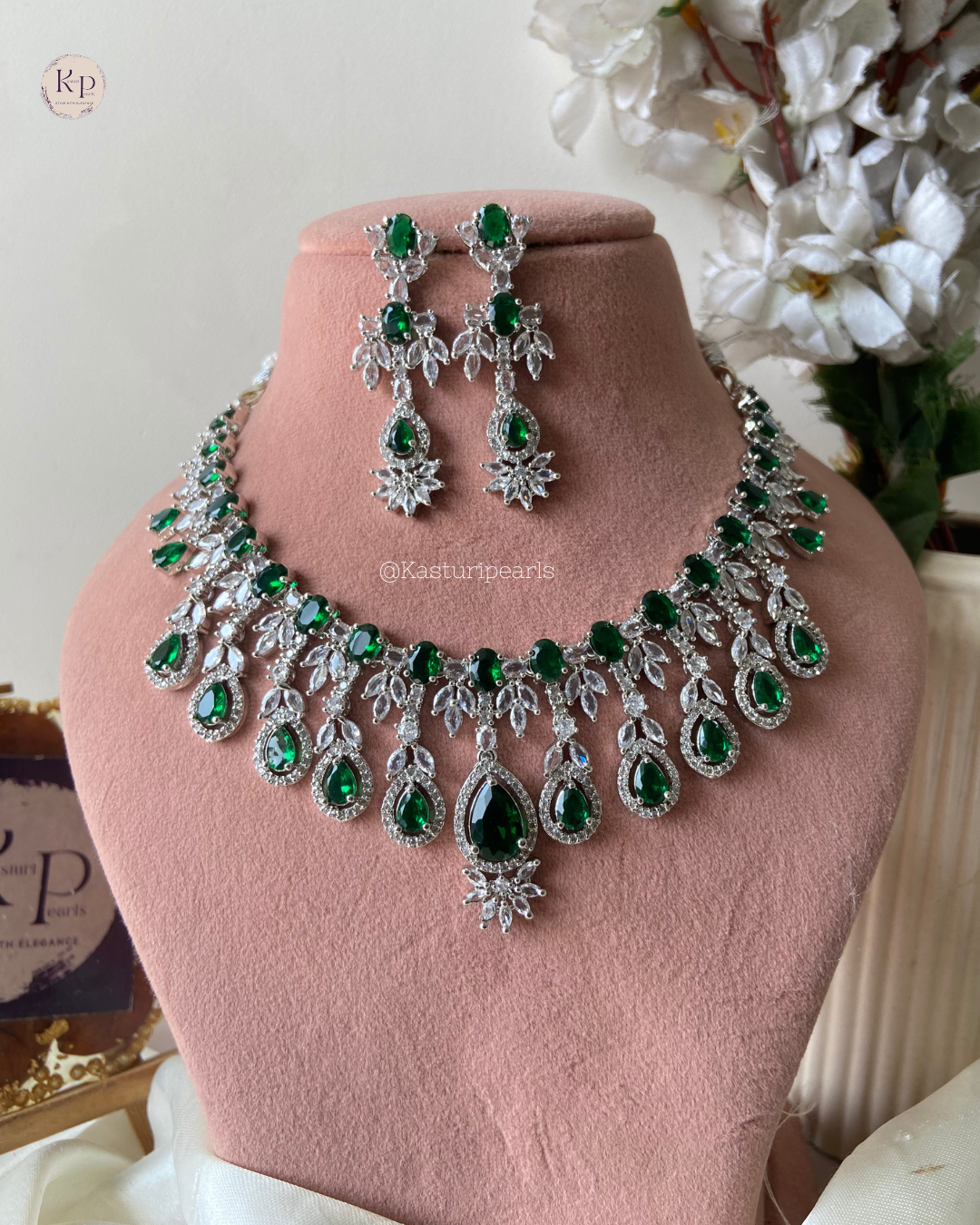 Parmita Green AD Necklace set