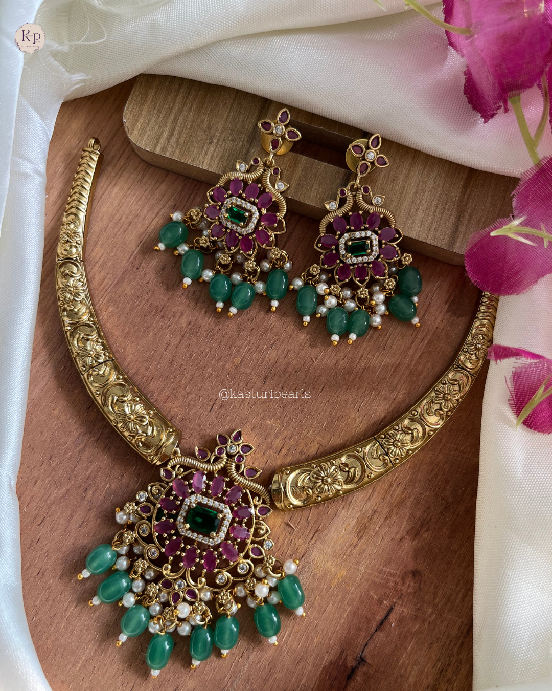 Rania Nakshi Hasli Neckset