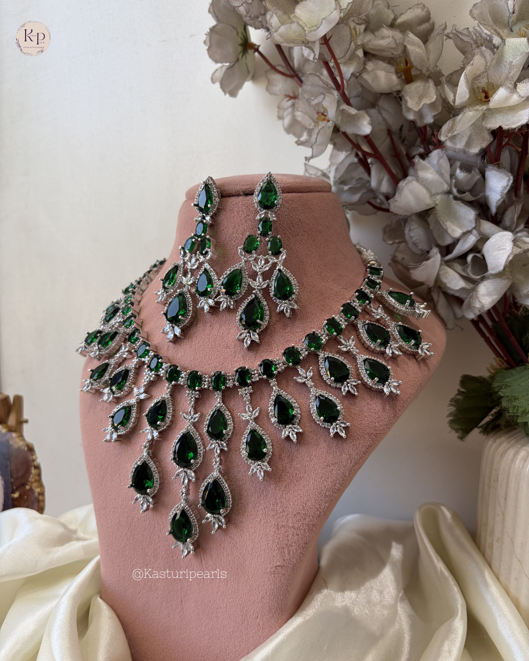 Raziya green AD Neckset