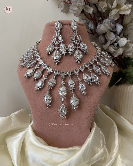 Raziya Ivory AD Neckset
