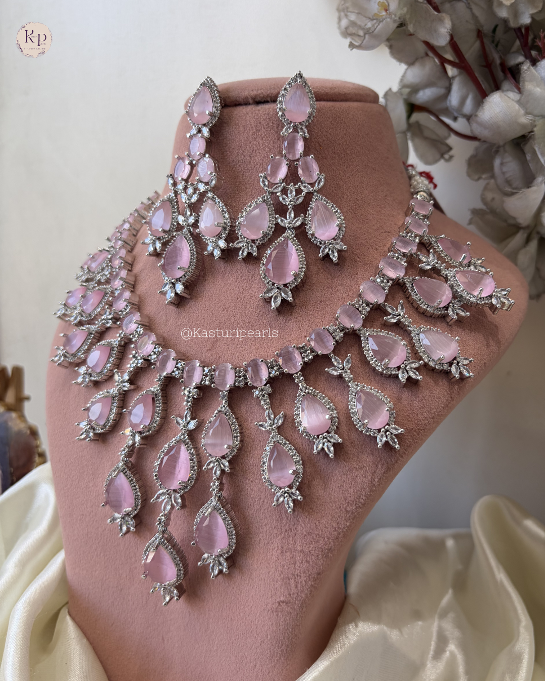 Raziya Pink AD Neckset
