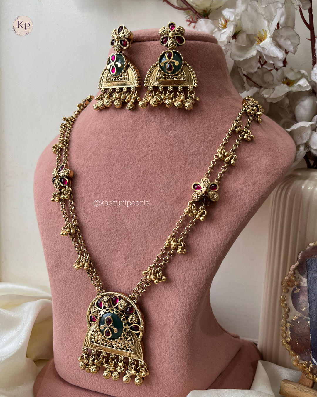 Rimjhim Heritage long Neckset