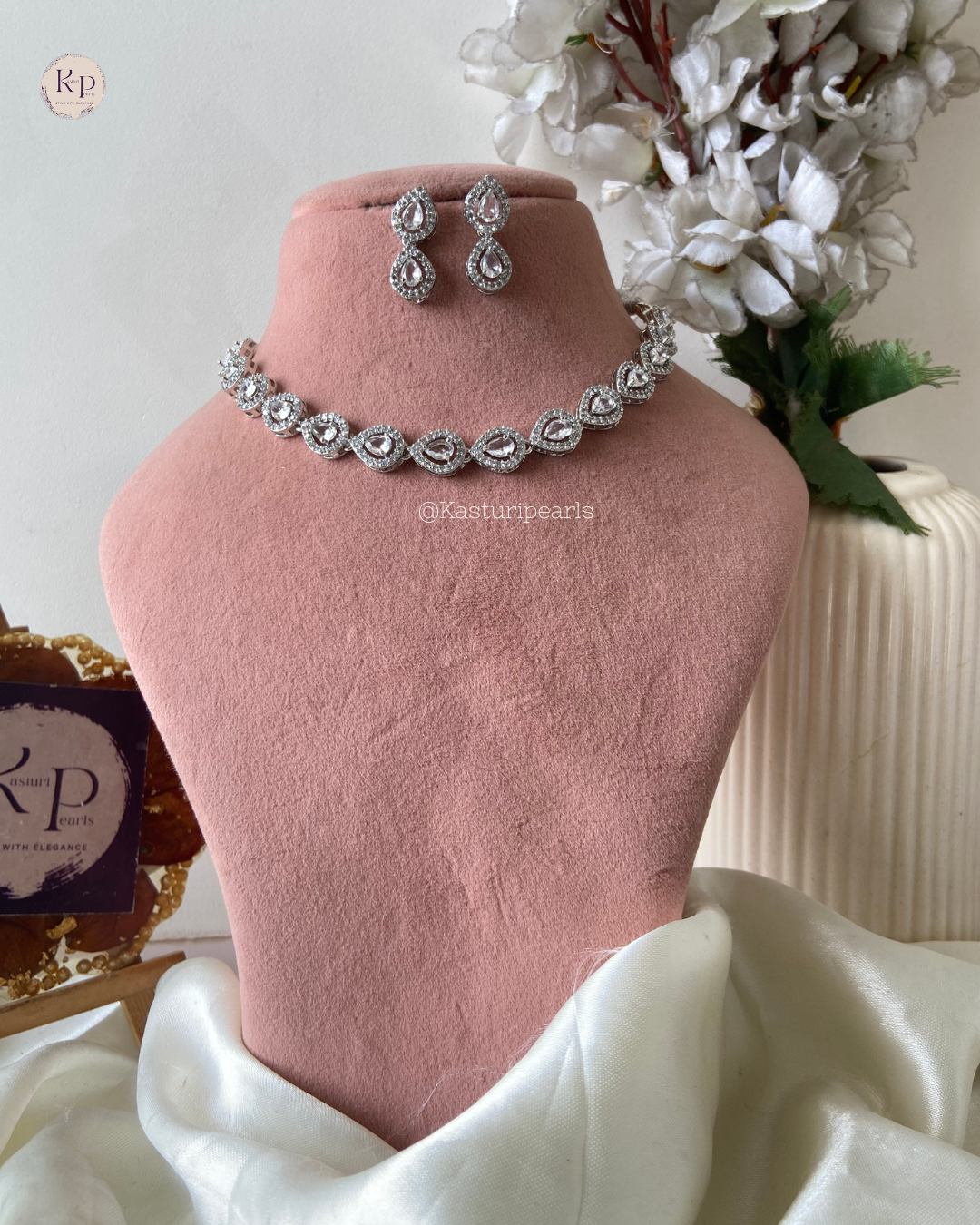 Rushali Silver Ad Neckset