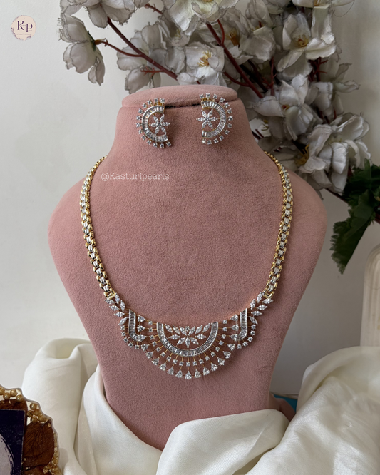 Sahara gold polish neckset