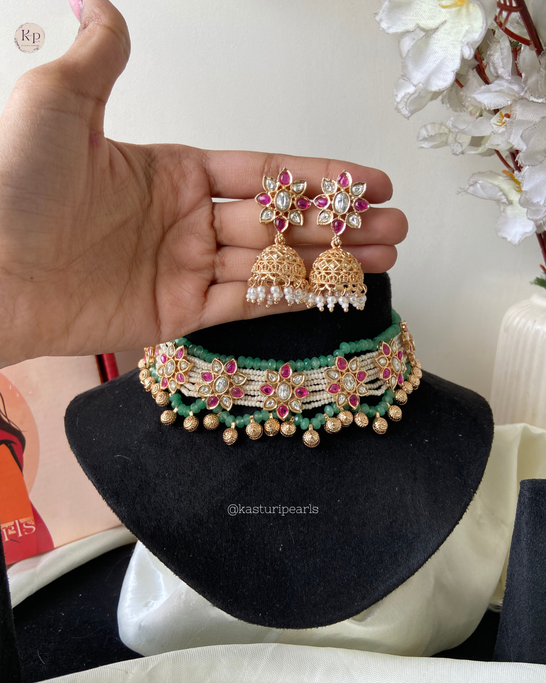 Fiza Moti Choker set
