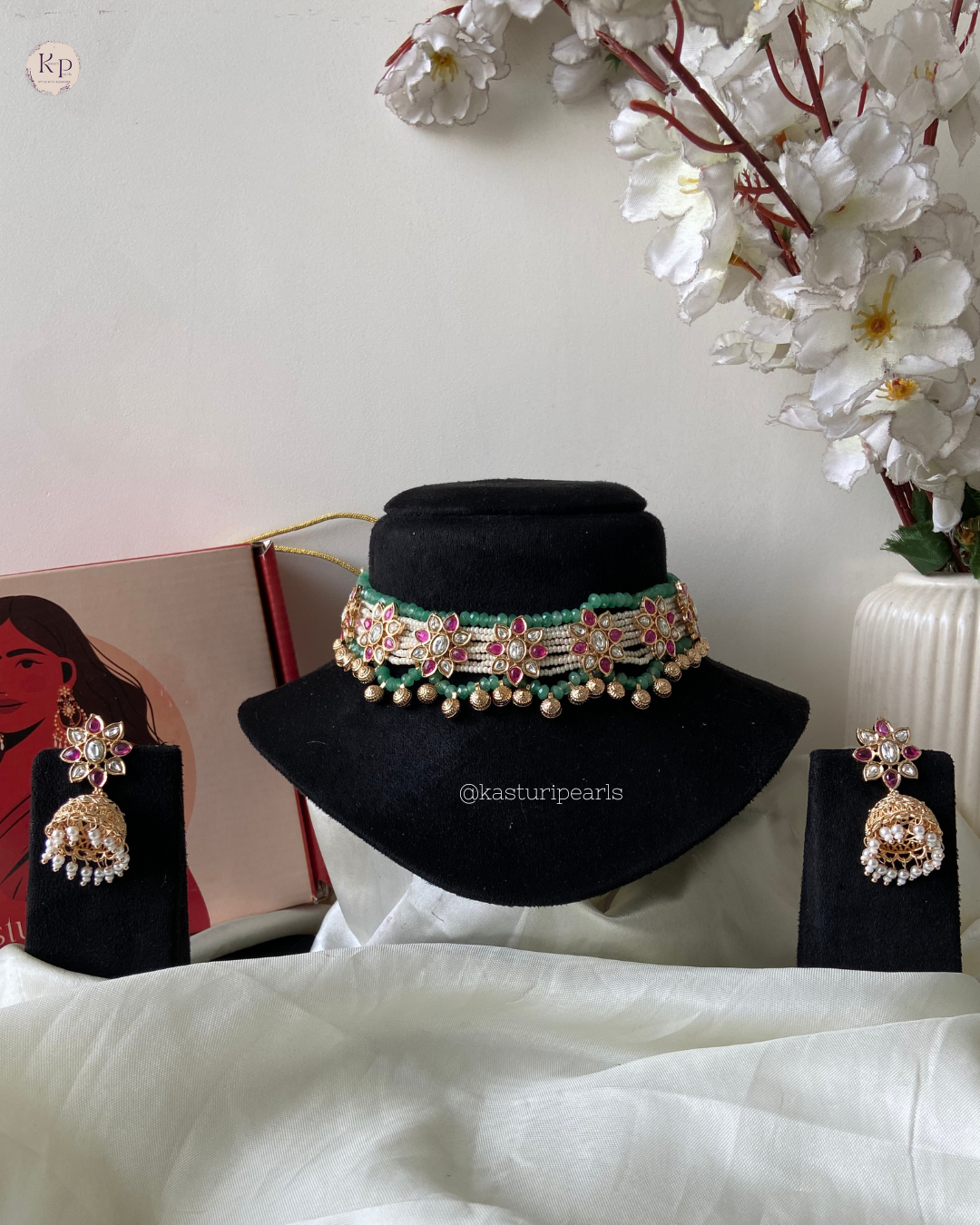 Fiza Moti Choker set