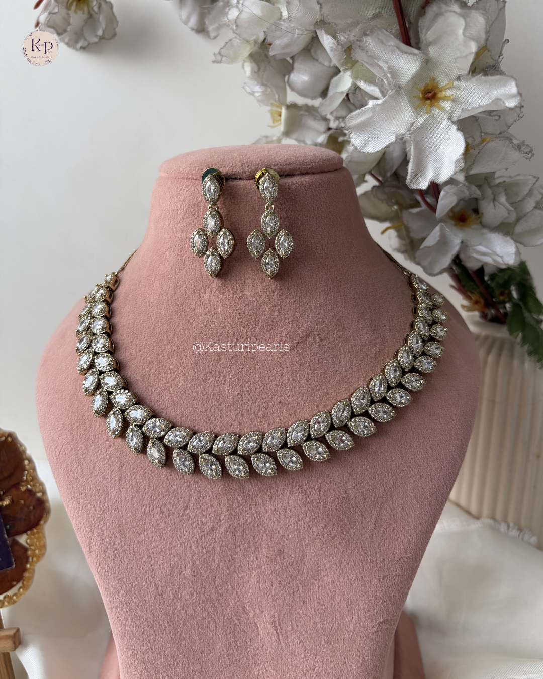 Shanaya Victorian Polish