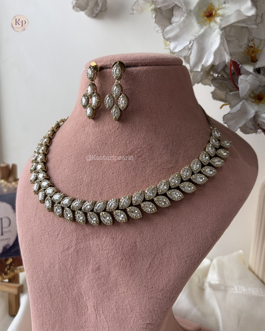 Shanaya Victorian Polish