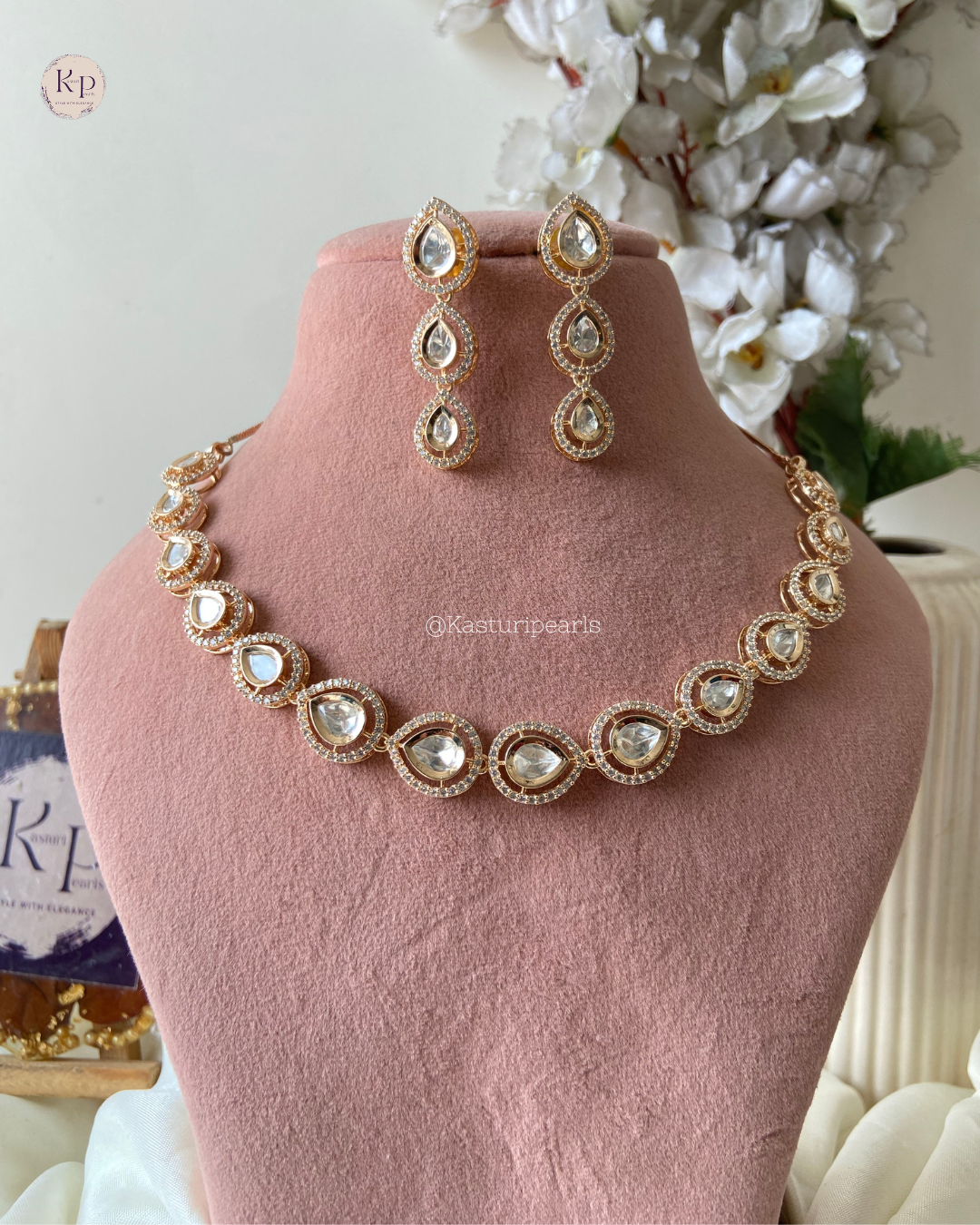 Shiya Moissanite Kundan Necklace set