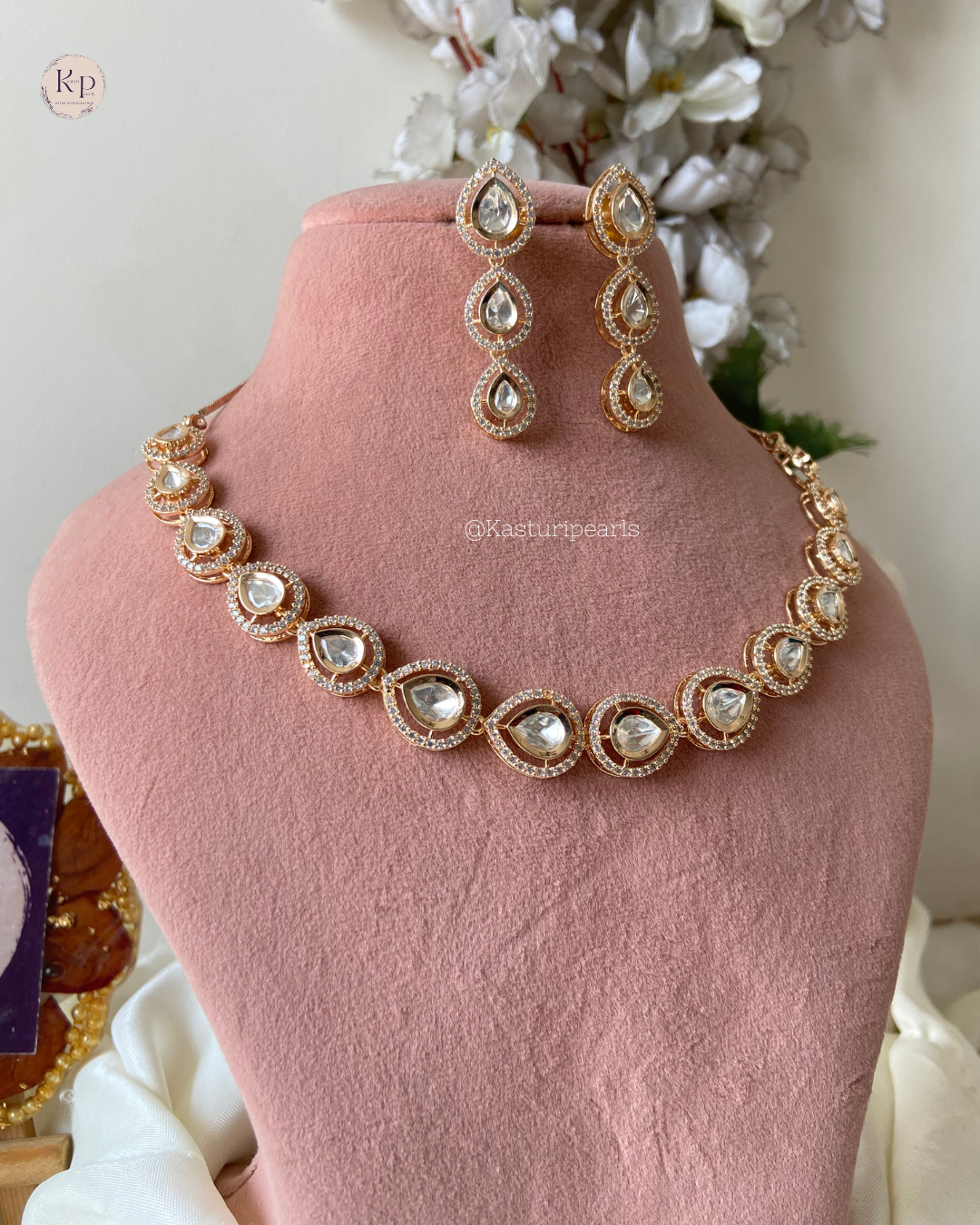Shiya Moissanite Kundan Necklace set