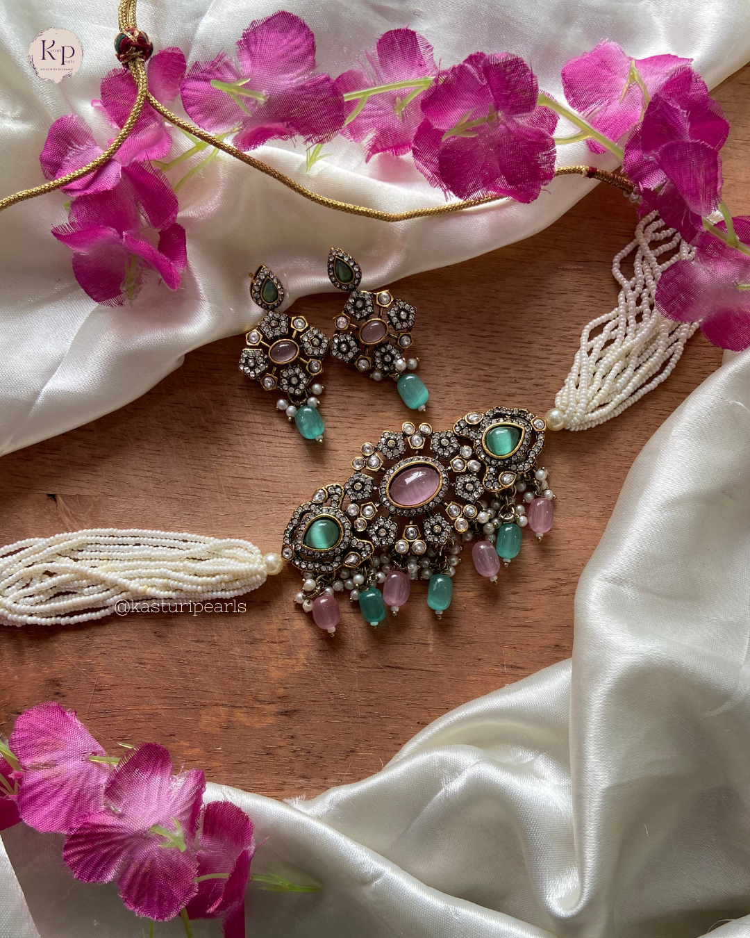 Niharika Multi Victorian Polish Neckset