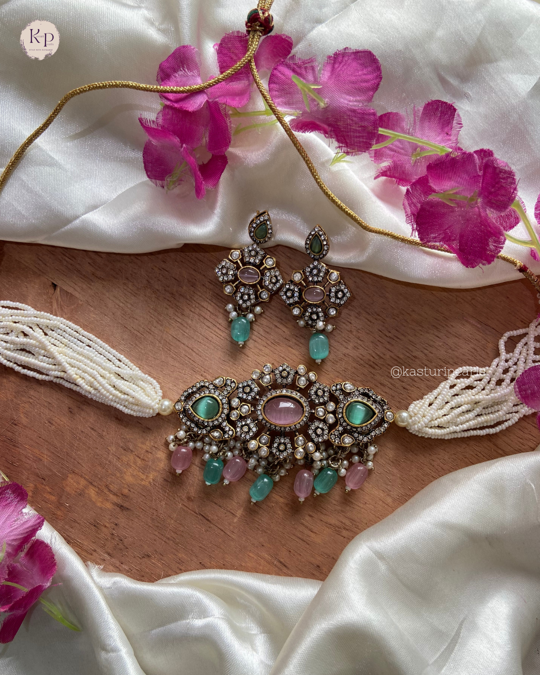 Niharika Multi Victorian Polish Neckset