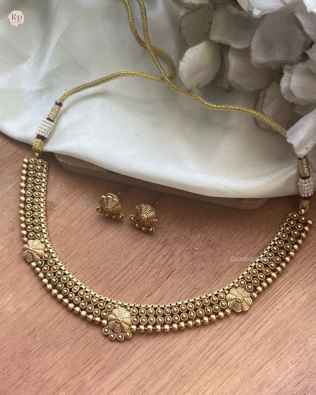 Siya Gold Necklace set