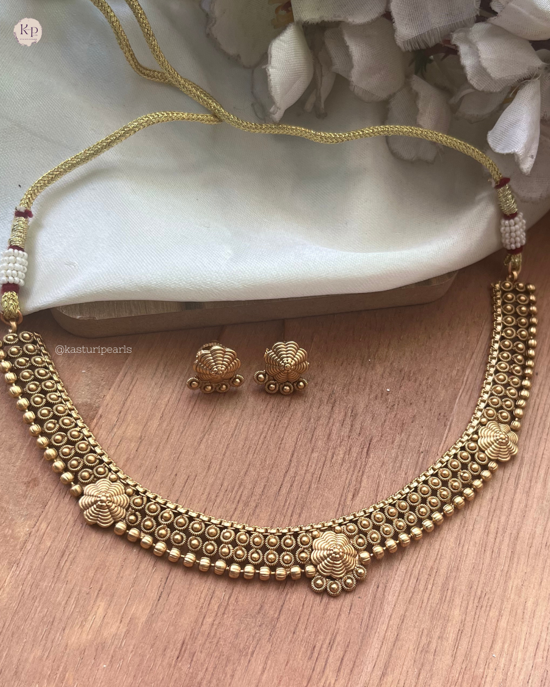 Siya Gold Necklace set