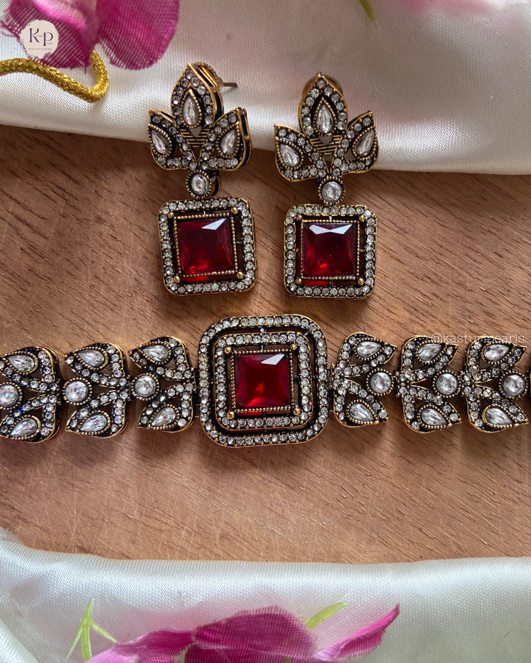 Samridhi Victorian Polish Neckset