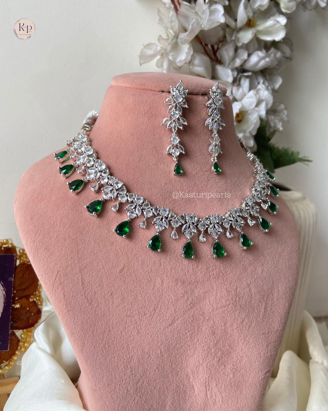 Tamanah Green AD Necklace set