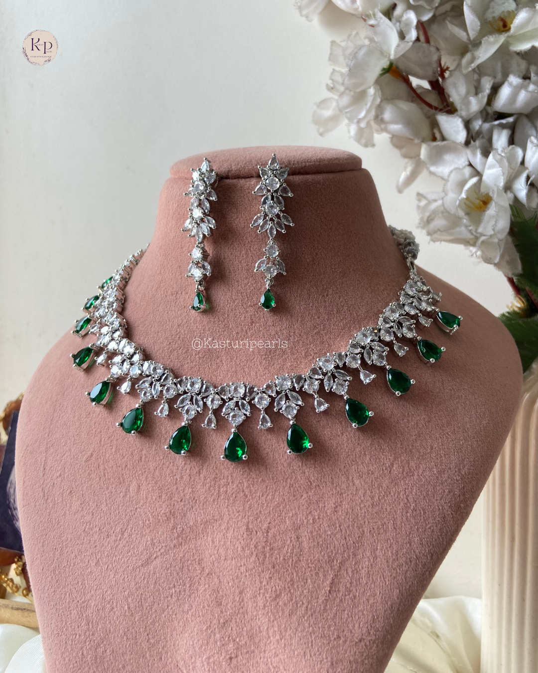 Tamanah Green AD Necklace set