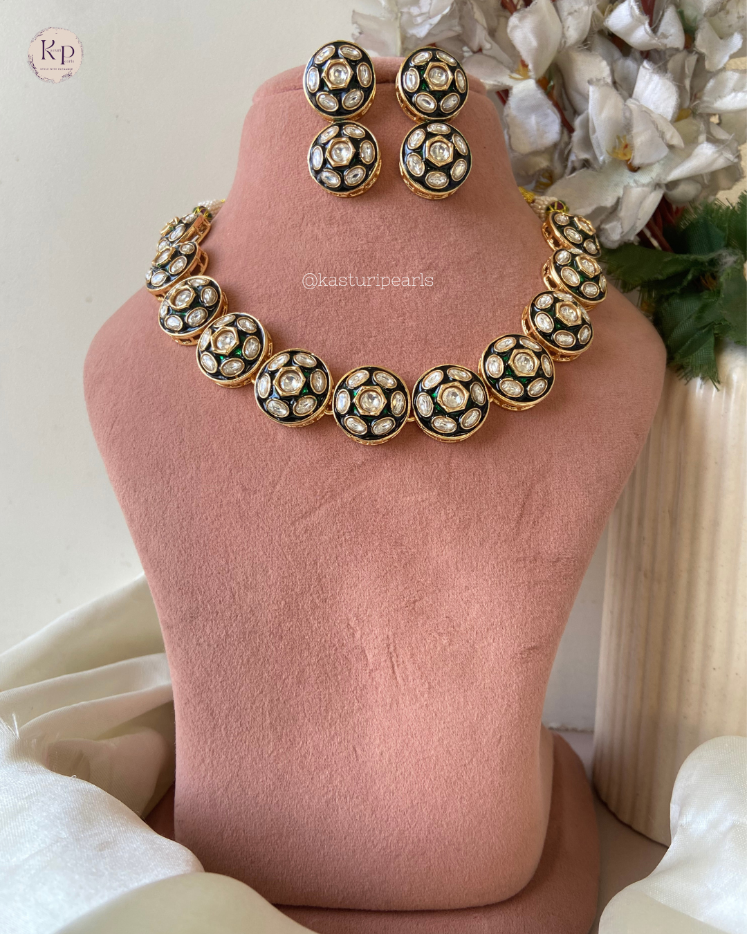Tapsi Polki Kundan Necklace set