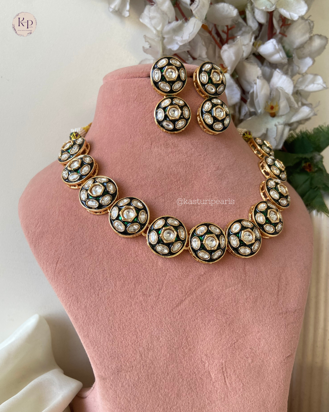 Tapsi Polki Kundan Necklace set