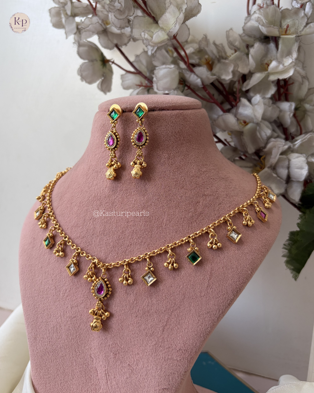 Uma heritage Necklace set