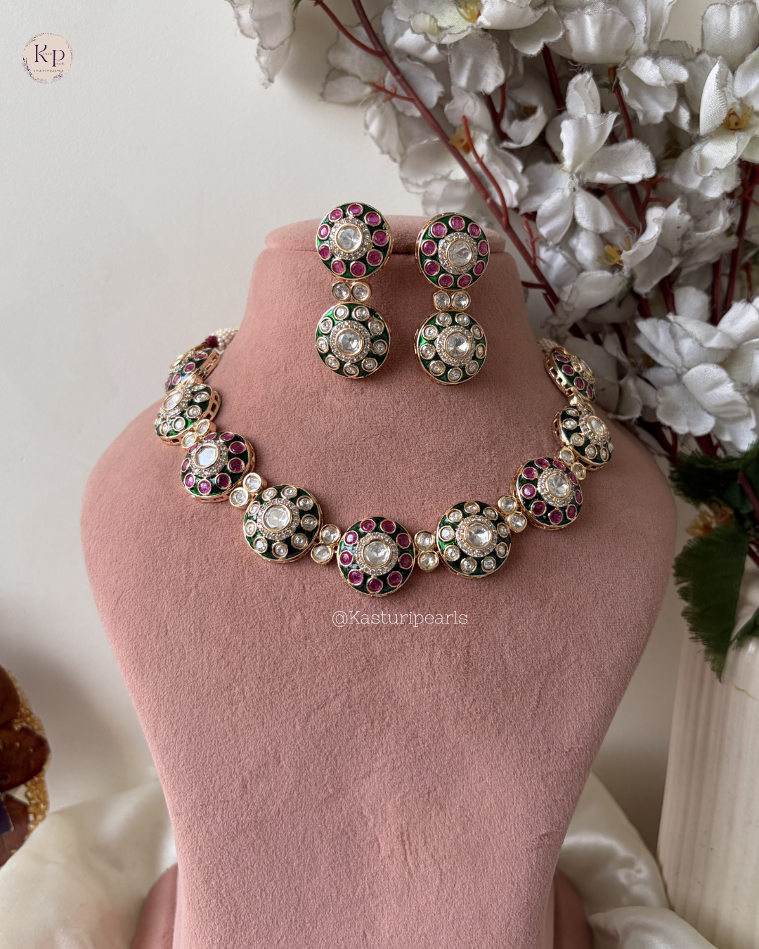 Vartika Moisannite Neckset